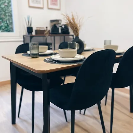 Lägenhet Con Terraza En El Centro De *