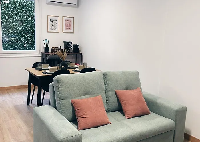 Con Terraza En El Centro De Βίγκο