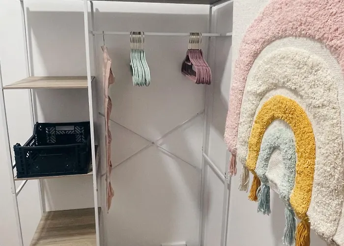 Con Terraza En El Centro De Διαμέρισμα