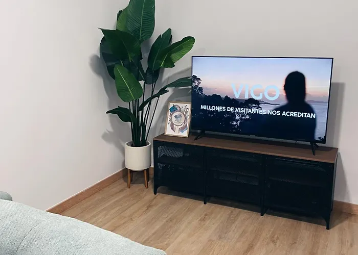 Διαμέρισμα Con Terraza En El Centro De *